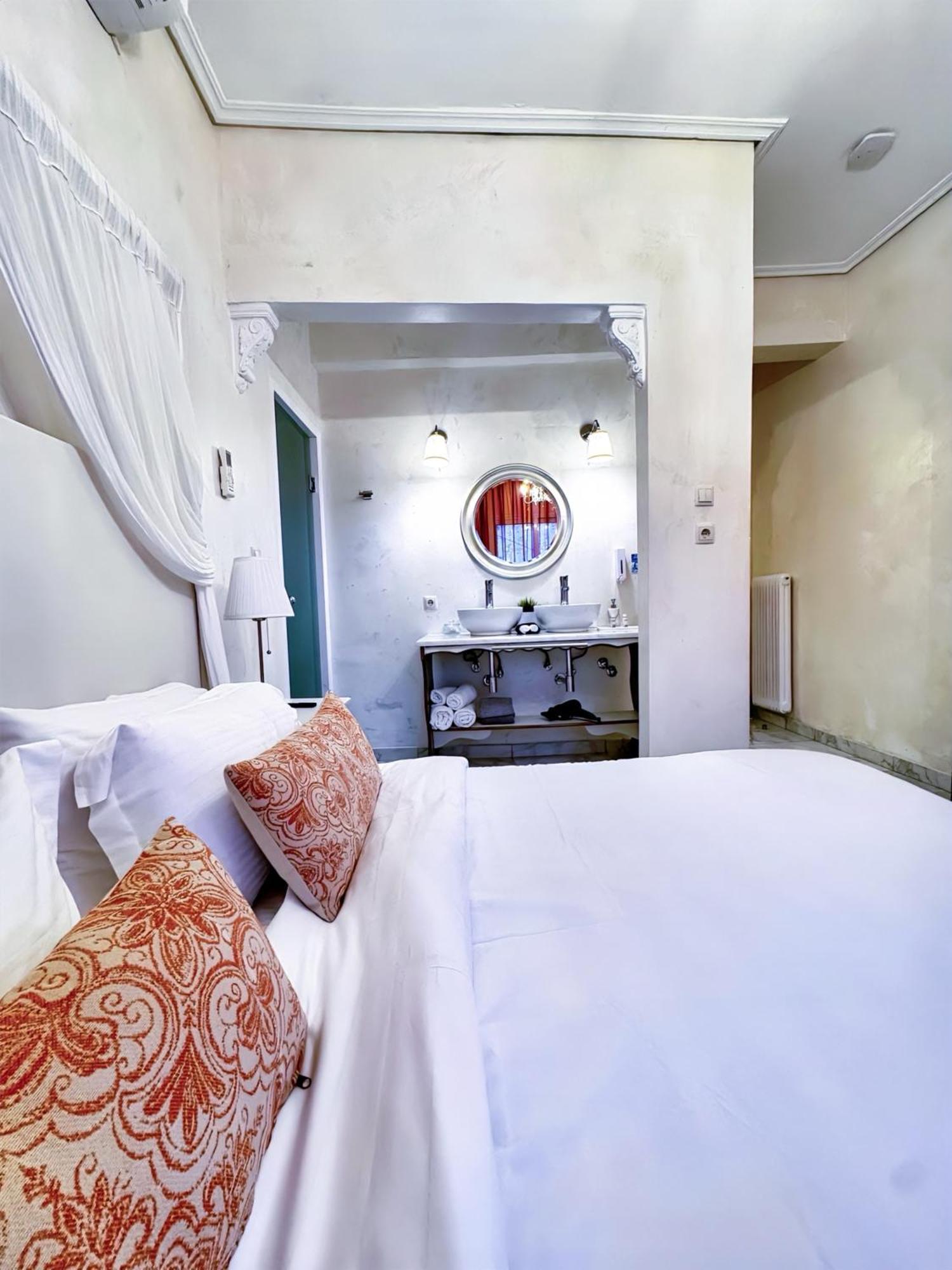 Panorama Suites & Spa - Adults Only Stomio Room photo