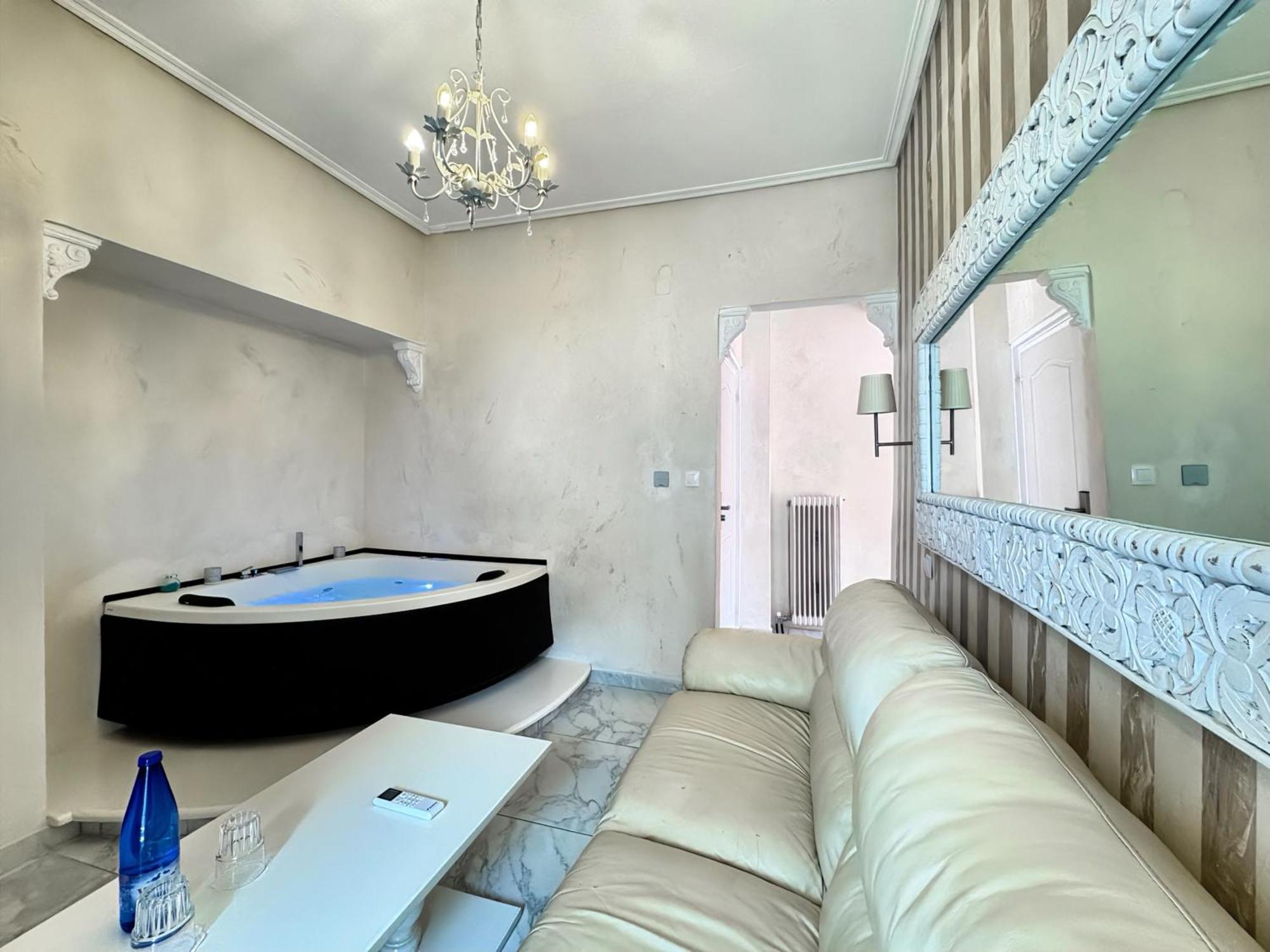 Panorama Suites & Spa - Adults Only Stomio Room photo