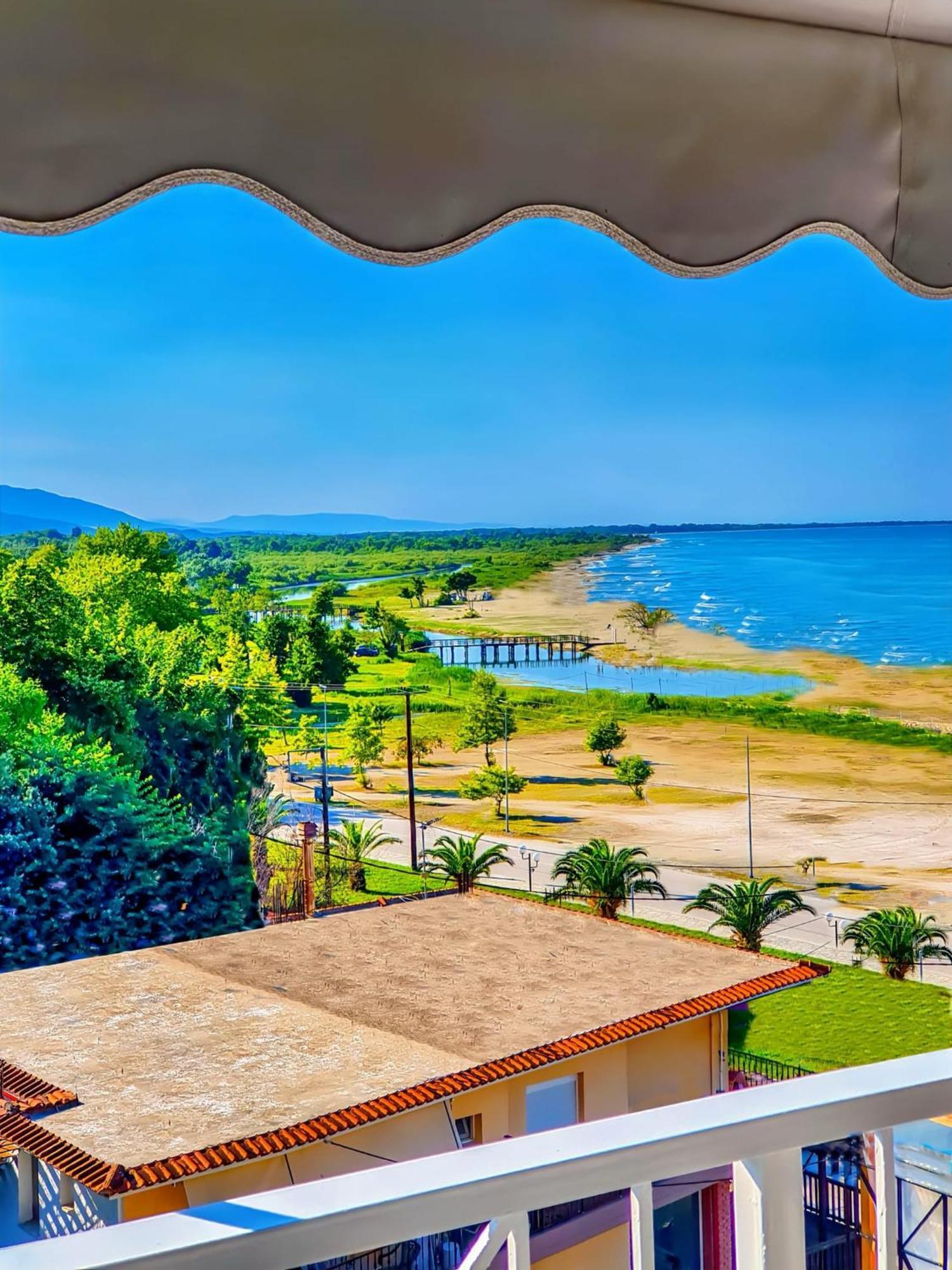 Panorama Suites & Spa - Adults Only Stomio Room photo
