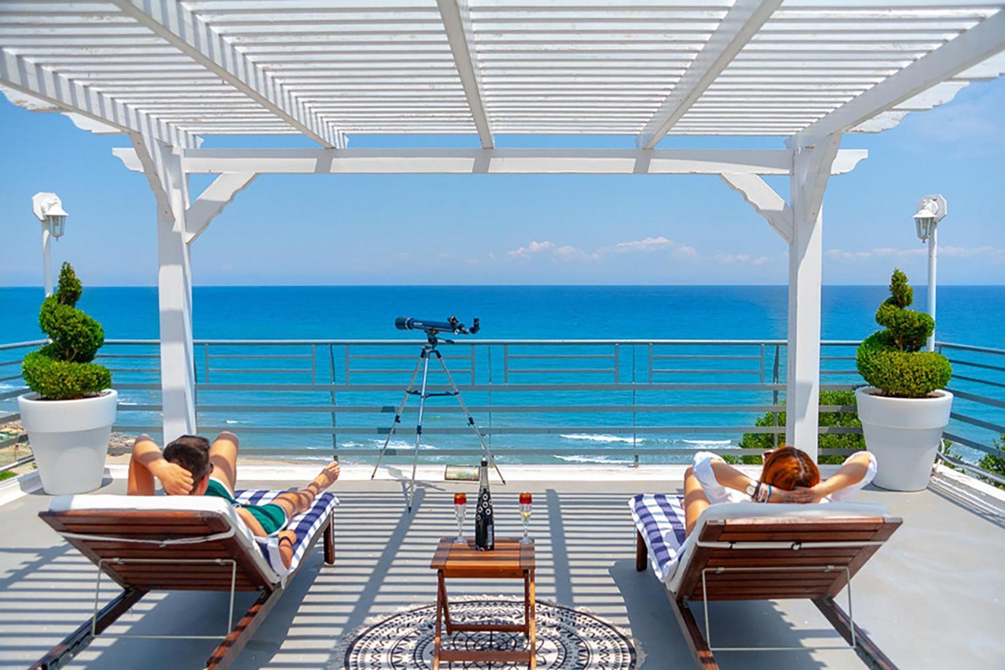 Panorama Suites & Spa - Adults Only Stomio Room photo