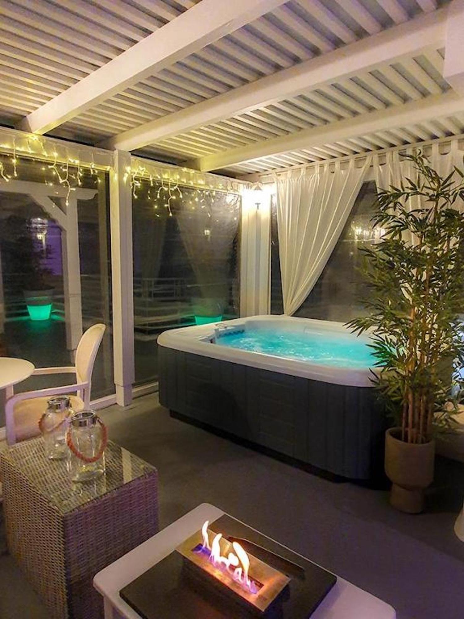 Panorama Suites & Spa - Adults Only Stomio Room photo